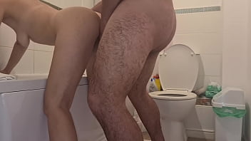 Step sister enters the bathroom while he was taking a bath and she very hot starts to give him a blowjob, he puts all his cock in her hard throat and then fucks her well and finishes on her tits