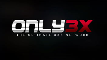 Only3x (Only3X Network) ti offre - Amy Reid mostra le sue chicche prima di farsi scopare duramente e fare una sborrata in faccia - 10