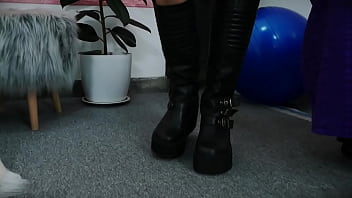 Amazing Blonde Babe Round Hooters and Perfect Pussy Lips! Black Leather Boots On!