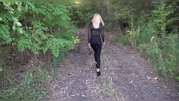 Public Forest Fuck with Deep Anal for my Girlfriend - Cumshot on her Huge Ass