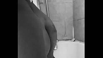 Ebony booty rides dildo