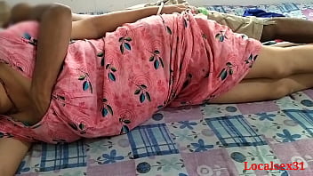 дези индийская жена занимается сексом с зятем (официальное видео от localsex31)