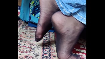 different short videos of my girlfriends nylon feet