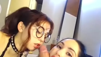 Lucky Guy gets a double blowjob by 2 horny Girls