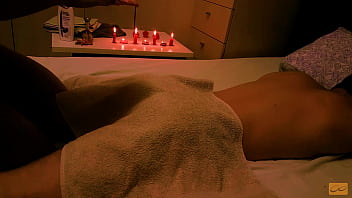 Massagem nuru tailandesa relaxante com boquete com final feliz - Unlimited Orgasm