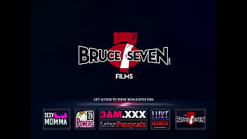 BRUCE SEVEN - Ariana, Melissa Monet e Rowan Fairmont si legano al bondage!