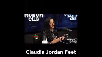 Claudia Jordan Shows Her Feet