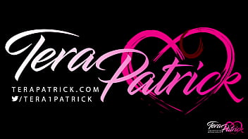 ¡La morena Tera Patrick fue follada y espermada como regalo de cumpleaños!