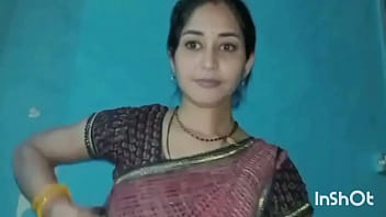 Un homme d'âge moyen a appelé une fille dans sa maison déserte et a eu des relations sexuelles. indien desi fille lalitha bhabhi vidéo de sexe complet audio hindi