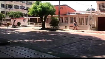 I give work to Venezuelan I found in the webcam park but first she has to undress in front of the camera