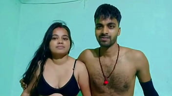 婚約後のインド人カップルのセックス