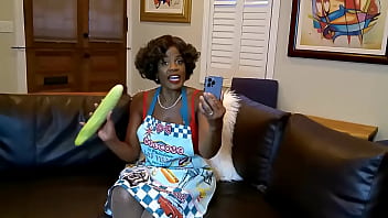 Raven Swallowz plays the part of an ebony nympho housewife named Honey and how she spends her afternoon