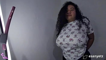 My stepsister with big breasts wants to become famous by dancing sexy