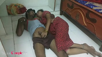 Préliminaires passionnés avec une femme indienne Telugu - Assis sur le visage, anulingus et baisers de sperme