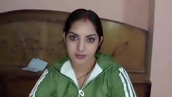 La ragazza sexy Lalita Bhabhi è stata scopata da suo suocero dietro il marito