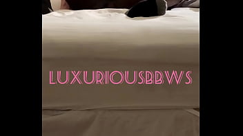 Luxuriousbbws - teaser BBW PAWG sendo esmagado pela BBC