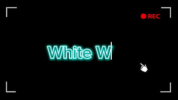 White Wolf OFC - Une pipe inattendue s'est terminée par du sperme dans la bouche de White Moon