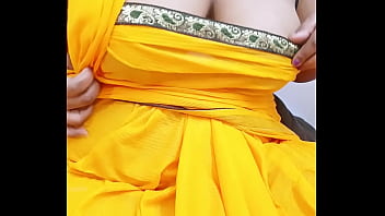 Bhabhi sexy del Bengala occidentale in sari