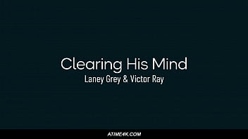 Clearing His Mind - Laney Grey, Victor Ray