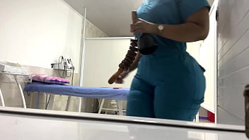 Beautiful nurse's ass recorded (CULONA BBW)