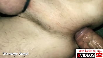 Extra close up bareback POV sexo gay em missionário e creampie anal profundo